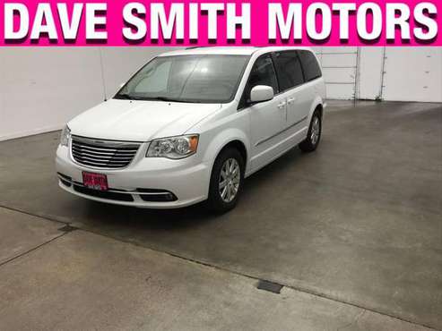 2015 Chrysler Town & Country Touring - cars & trucks - by dealer -... for sale in Kellogg, MT