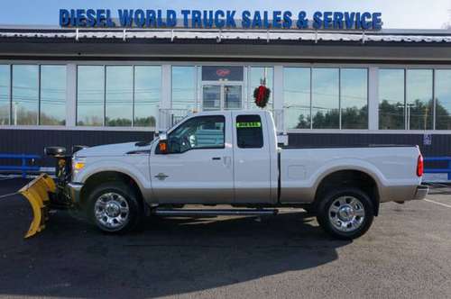 2014 Ford F-250 F250 F 250 Super Duty Lariat 4x4 4dr SuperCab 6 8 for sale in Plaistow, NY