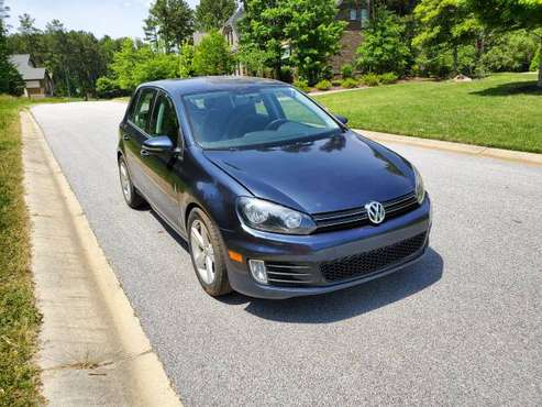 VW Volkswagen Golf 2.5 automatic 2014 LOW MILES!!!! for sale in Charlotte, NC