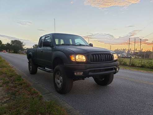 2001 Toyota Tacoma 4x4 COLD AC Everything works! - cars & trucks -... for sale in Gulf Breeze, FL