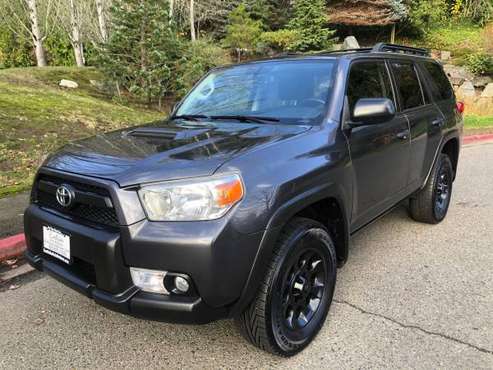 2011 Toyota 4runner Trail Edition 4WD --Bluetooth, Sunroof,... for sale in Kirkland, WA