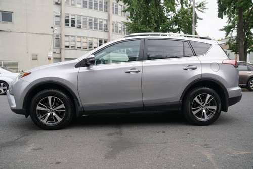 2017 Toyota Rav4 Xle Low Miles!! - cars & trucks - by owner -... for sale in Brooklyn, NY