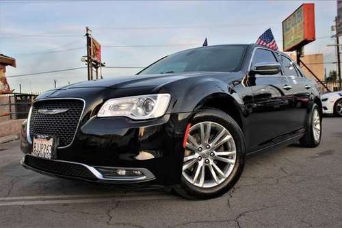 2017 Chrysler 300 300C - - by dealer - vehicle for sale in North Hills, CA