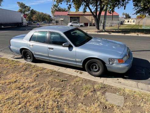 2000 grand marquis - cars & trucks - by owner - vehicle automotive... for sale in Los Banos, CA