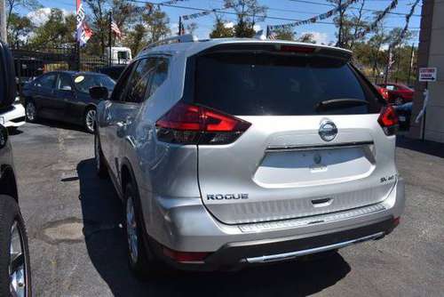 2017 Nissan Rogue SV Wagon - cars & trucks - by dealer - vehicle... for sale in West Babylon, NY