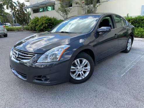 NISSAN ALTIMA S - cars & trucks - by owner - vehicle automotive sale for sale in Plantation, FL