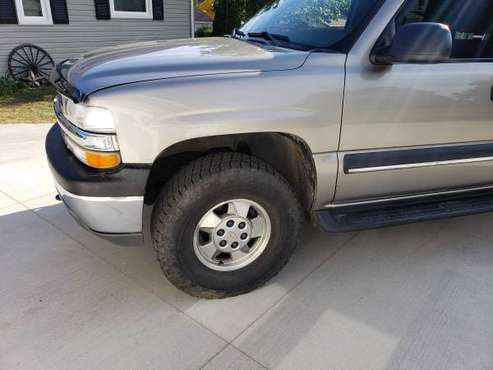 2002 Chevy Surburban for sale in Dover, OH