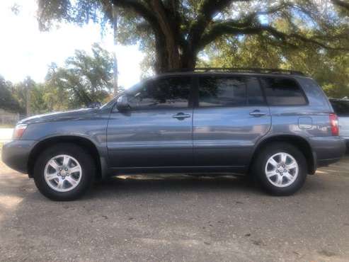 2004 Toyota Highlander - cars & trucks - by dealer - vehicle... for sale in Tallahassee, FL