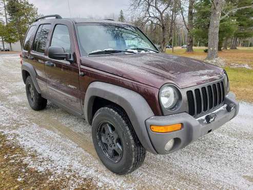 2004 Jeep Liberty 4x4 - new tires, very clean, runs great! - cars &... for sale in Baraga, MI