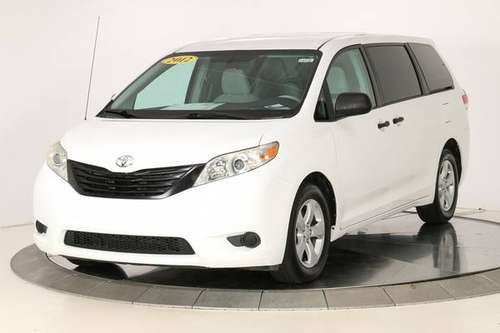 2012 TOYOTA SIENNA V6!!! CLEAN CARFAX, LOCAL TRADE!!! - cars &... for sale in Knoxville, TN