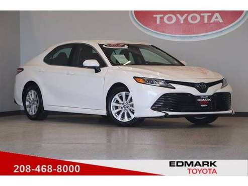 2018 Toyota Camry sedan White for sale in Nampa, ID