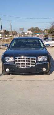 Weekend Special 2008 Chrysler 300C Hemi - cars & trucks - by owner -... for sale in Memphis, TN