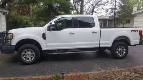 2017 Ford F250 Crew Cab XLT for sale in South Elgin, IL