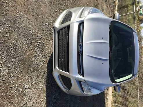 15 ford escape se 52k for sale in Saint Louis, MO