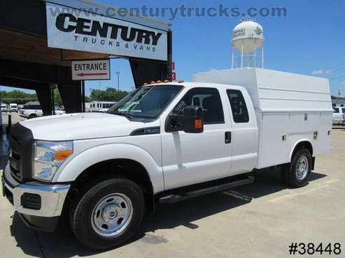 2016 Ford F350 4X4 SRW SUPER CAB WHITE ON SPECIAL! for sale in Grand Prairie, TX