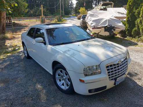 Chrysler 300 - cars & trucks - by owner - vehicle automotive sale for sale in Camano Island, WA