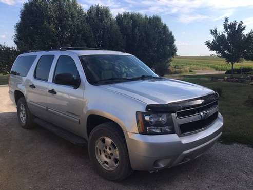 2010 Chevy Suburban 1500 4X4 for sale in West Liberty, IA