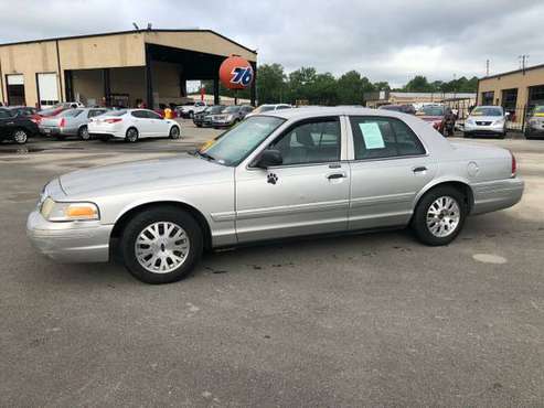 2004 Ford Crown Victoria 4dr Sedan LX - - by for sale in Hueytown, AL