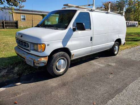 02 Ford E350 cargo van v8 at 280k one owner must sell today for sale in Rosedale, MD