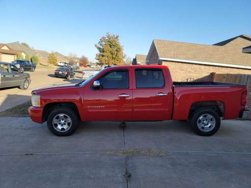 2011 Chevrolet silverado - cars & trucks - by owner - vehicle... for sale in Lubbock, TX