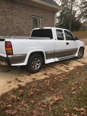 2000 GMC Sierra - cars & trucks - by owner - vehicle automotive sale for sale in Columbia, SC