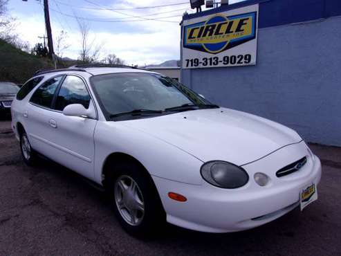 1999 Ford Taurus SE, 3rd Row Seats, Great Station wagon! - cars & for sale in Colorado Springs, CO