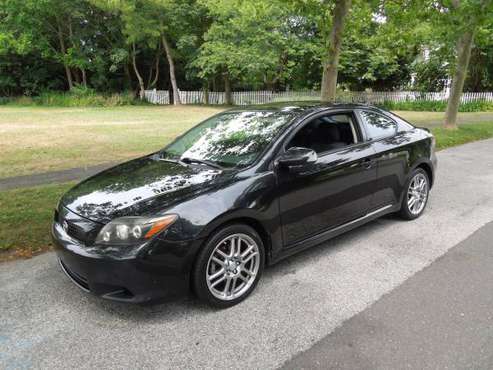 2010 toyota scion 2dr hatch lo miles - cars & trucks - by dealer -... for sale in Copiague, NY