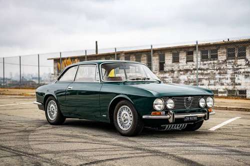 1974 Alfa Romeo GTV 2000 - Classic GT Coupe - Mint for sale in San Francisco, CA
