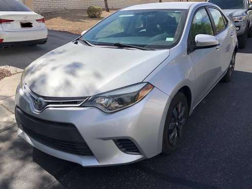 2015 Toyota Corolla LE 4cyl automatic with rear view camera - cars &... for sale in North Las Vegas, NV