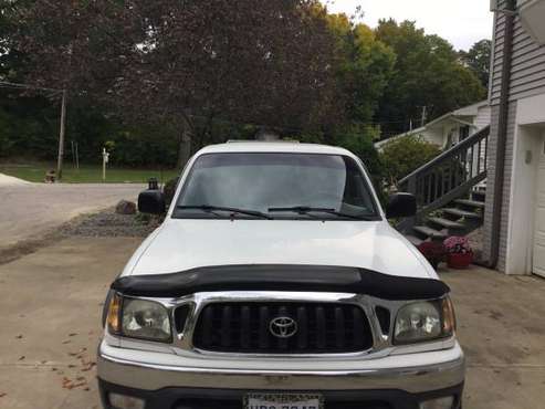 2001 Toyota tacoma - cars & trucks - by owner - vehicle automotive... for sale in vermilion, OH