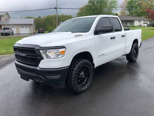 2019 RAM 1500 V6 4X4 CREW CAB 4 DOOR - - by dealer for sale in Penns Creek PA, PA