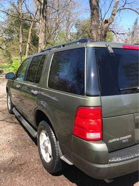 04 ford explorer xlt 3rd row seats 4x4 4wd suv insp fuel efficient for sale in Bowmansville, PA