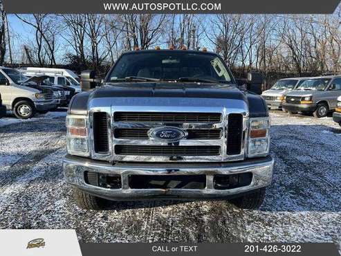 2008 Ford F250 Super Duty Crew Cab XL Pickup 4D 6 3/4 ft for sale in Garfield, NY
