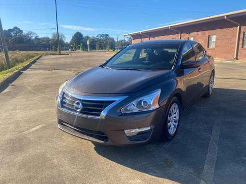 2015 NISSAN ALTIMA S 127K - cars & trucks - by owner - vehicle... for sale in Greenwood, MS