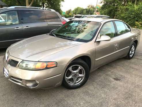 2004 PONTIAC BONNEVILLE - cars & trucks - by dealer - vehicle... for sale in milwaukee, WI