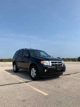 2011 FORD ESCAPE 4X4 RUNNING LIKE NEW! Beautiful Wheels! Clean... for sale in milwaukee, WI