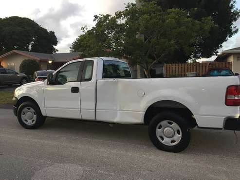 2006 Ford F150 only 92,000 miles one owner V6 motor for sale in Pompano Beach, FL