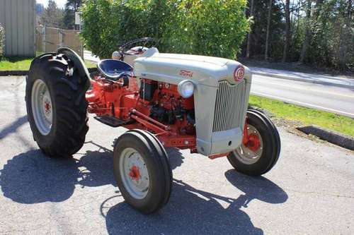 Lot 111-1953 Ford Golden Jubilee Tractor Lucky Collector Car for sale in FL