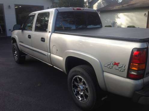 2006 GMC 2500 CREW CAB 2500 WITH PLOW for sale in Braidwood, IL