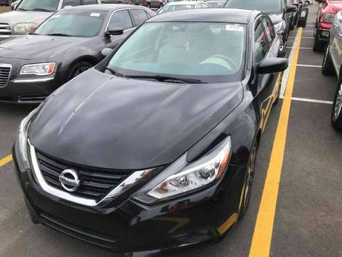2017 NISSAN ALTIMA 2 5 - - by dealer - vehicle for sale in Memphis, MS