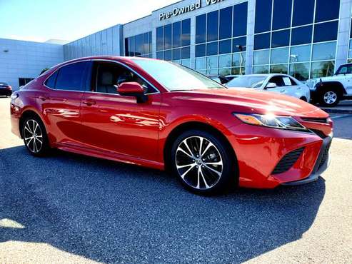 2019 TOYOTA CAMRY SE - ONLY 4K MILES! LIKE BRAND NEW! CLEAN CARFAX!!... for sale in Jacksonville, FL