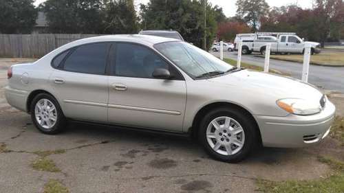 2005 Ford Taurus SE - - by dealer - vehicle automotive for sale in Perry, GA