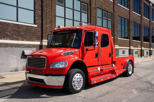 2014 Freightliner Sport Chassis - cars & trucks - by dealer -... for sale in Pontiac, MI