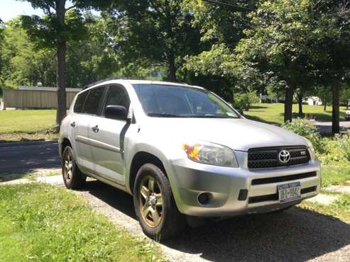 2007 Silver Toyota RAV4 V6 4WD with Towing Package for sale in Ithaca, NY