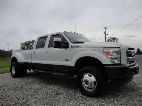 2015 FORD F350 SUPER DUTY KING RANCH, White APPLY ONLINE-> BROOKBANKAU for sale in Summerfield, SC