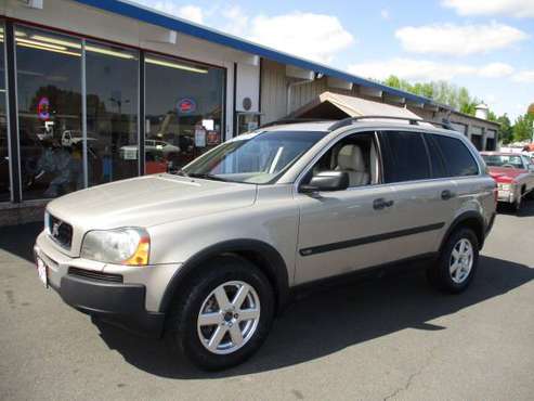2004 VOLVO XC90 AWD - - by dealer - vehicle automotive for sale in Longview, WA
