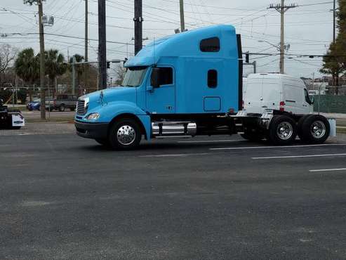 2016 Freightliner Columbia,Glider with 2006 Stoughton trailer for sale in Brunswick, GA