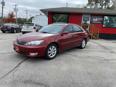 2005 Toyota Camry XLE - cars & trucks - by dealer - vehicle... for sale in Papillion, NE