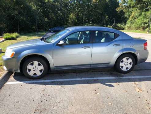 Clean** 08 Dodge Avenger SE for sale in New London, CT