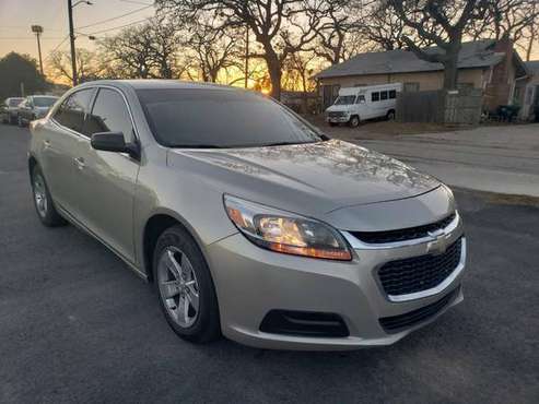 2015 Chevy Malibu 92000k for sale in Fort Worth, TX